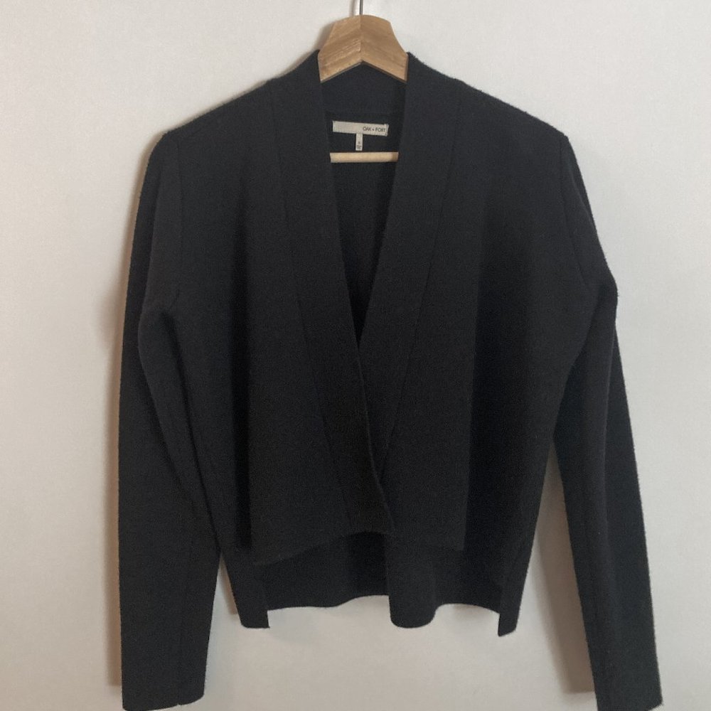 Oak+Fort Cropped Black Cardigan